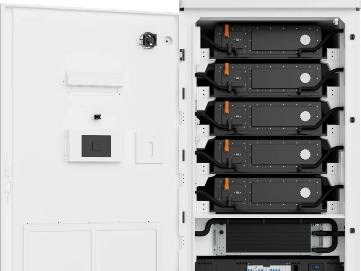 Liquid-Cooled 261 kWh ESS for C&I Storage — product photo