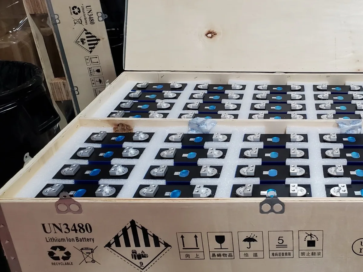 200 Ah LiFePO4 Cell (LFP200) for Rack-Mount ESS — production line